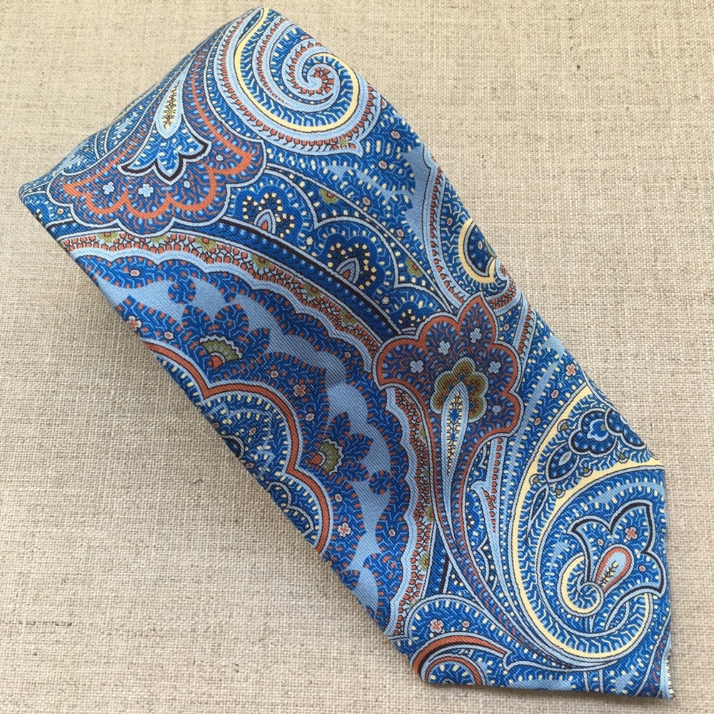 Pelo Paisley Pattern Silk Tie